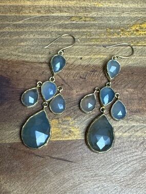 Gold-Trim Gray Teardrop Dangle Earrings - Stylish Women's Jewelry
